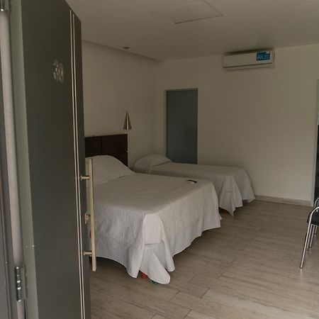 Hotel Oaky Posadas Esterno foto