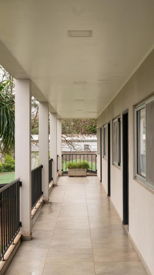 Hotel Oaky Posadas Esterno foto